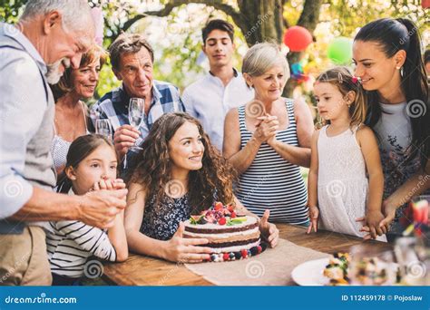  A casa con noi! Una celebración de la familia y el ingenio italiano